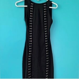 NWT Forever 21 Women’s Dress Black Small Midi Back Out